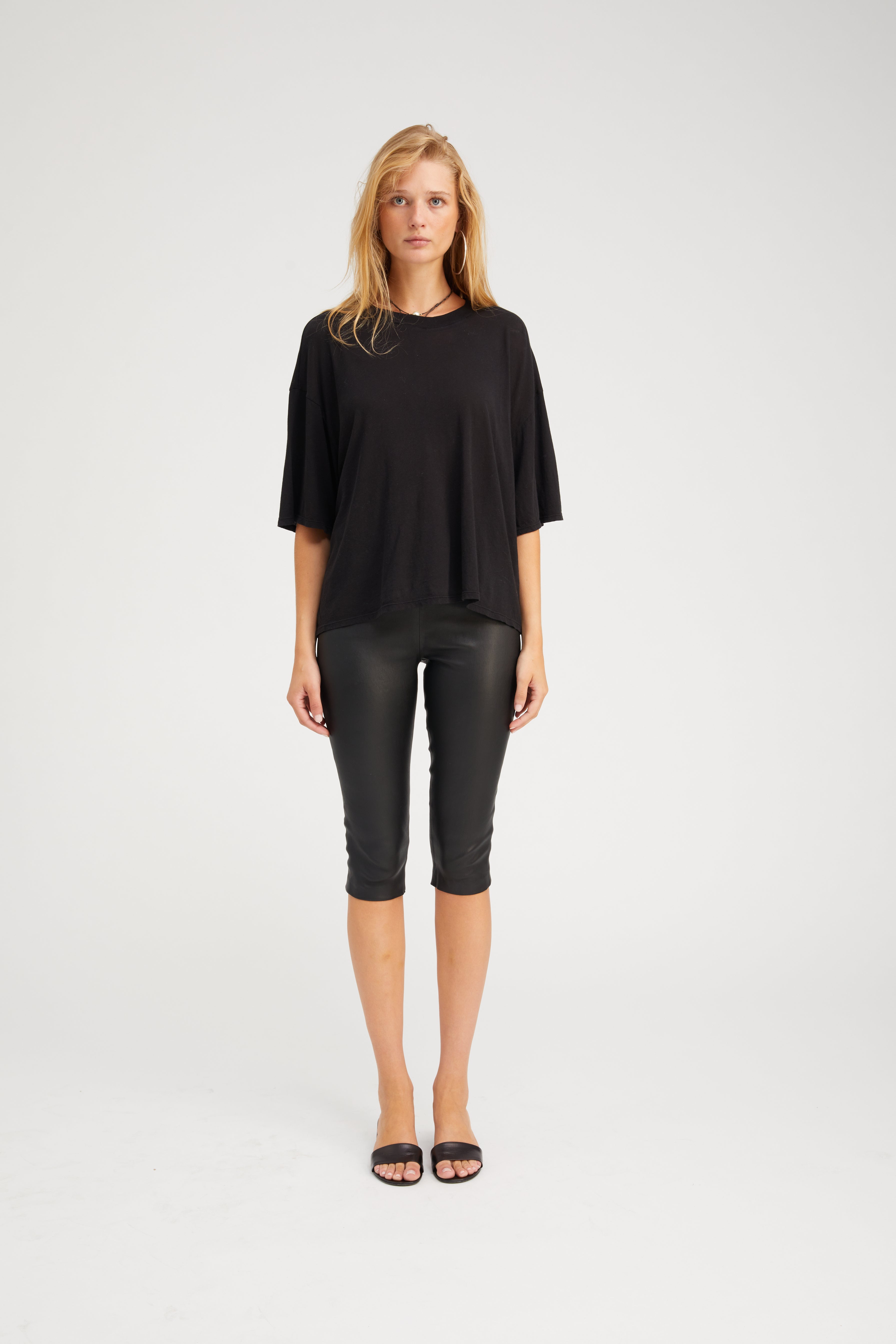 OVERSIZED BOXY T-SHIRT