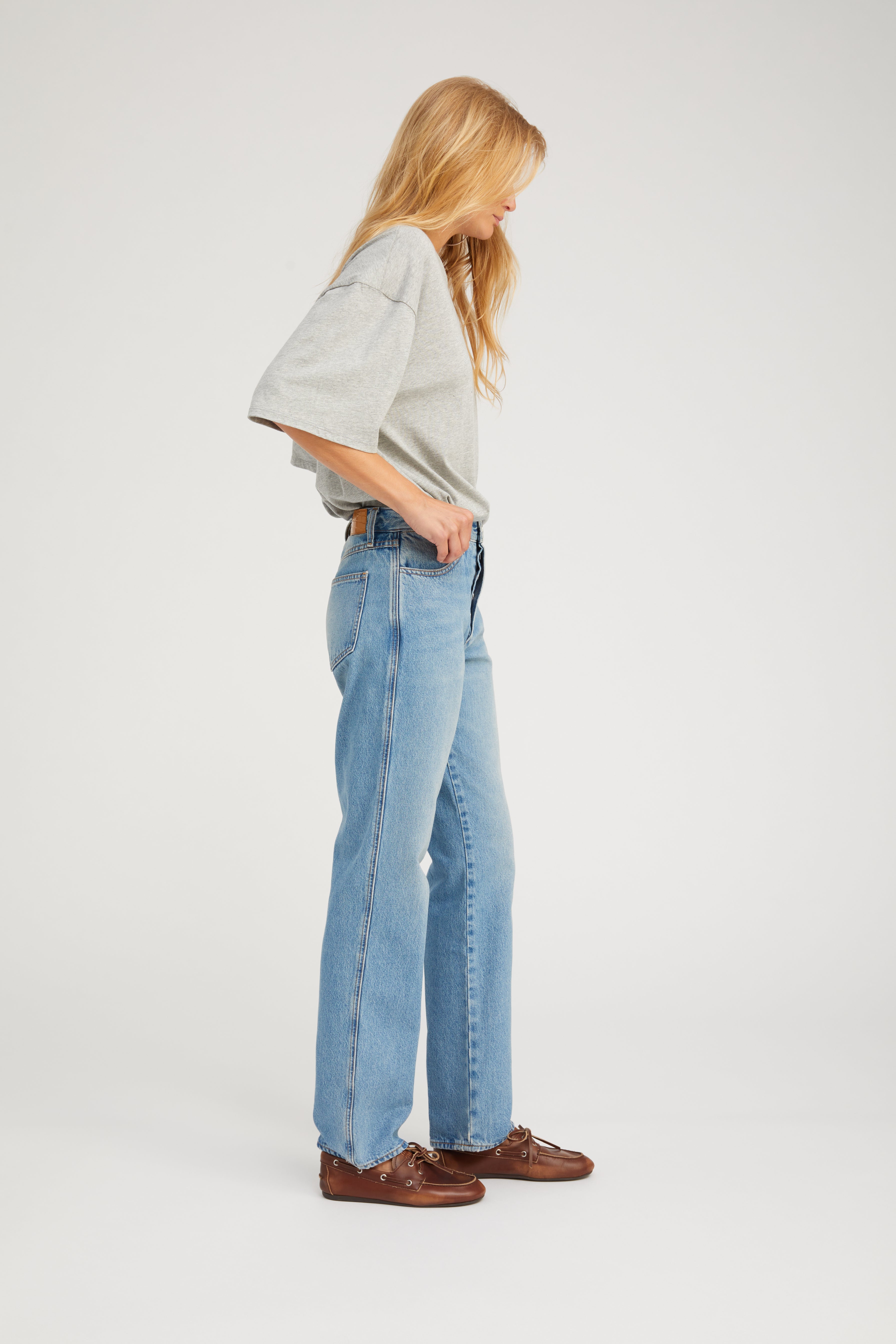 OVERSIZED BOXY T-SHIRT
