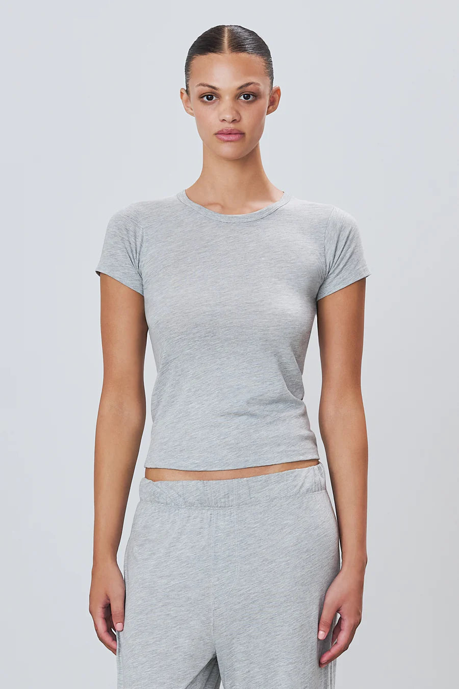 Eterne Fitted Crewneck Short Sleeve Tee