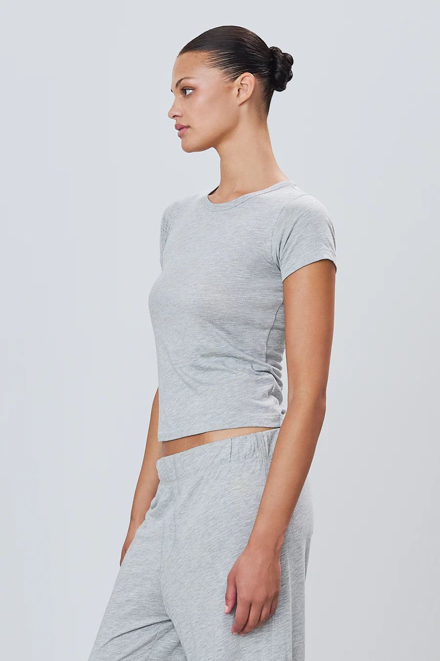 Eterne Fitted Crewneck Short Sleeve Tee