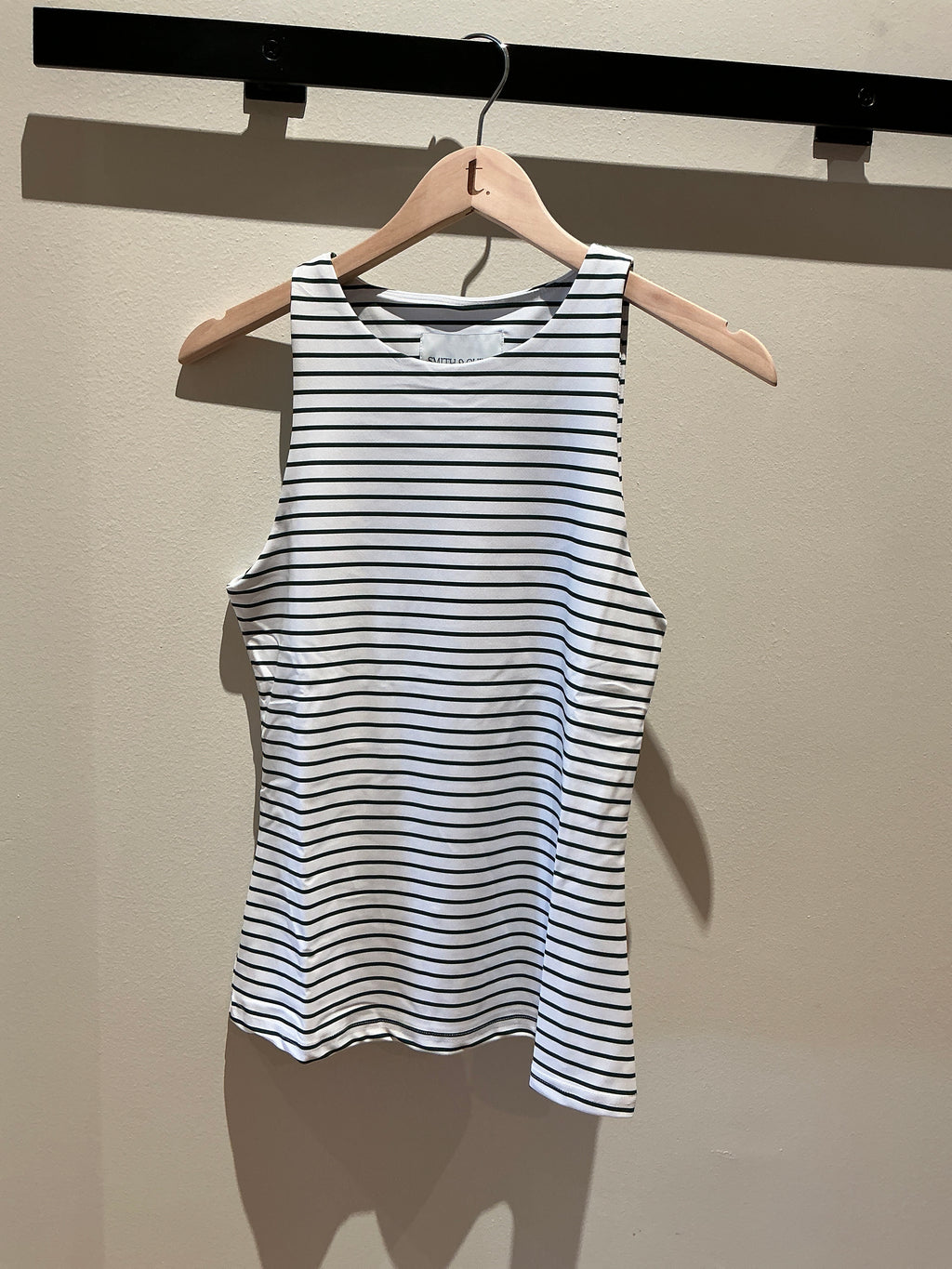 Smith & Quinn Avalon tank