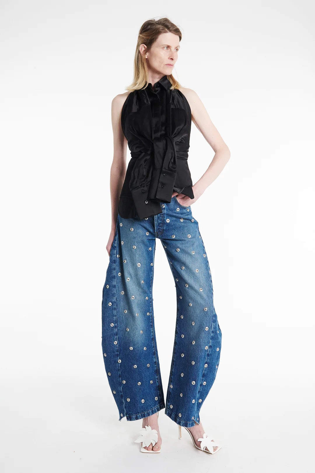 AWAKE MODE Studded Organic Jeans￼