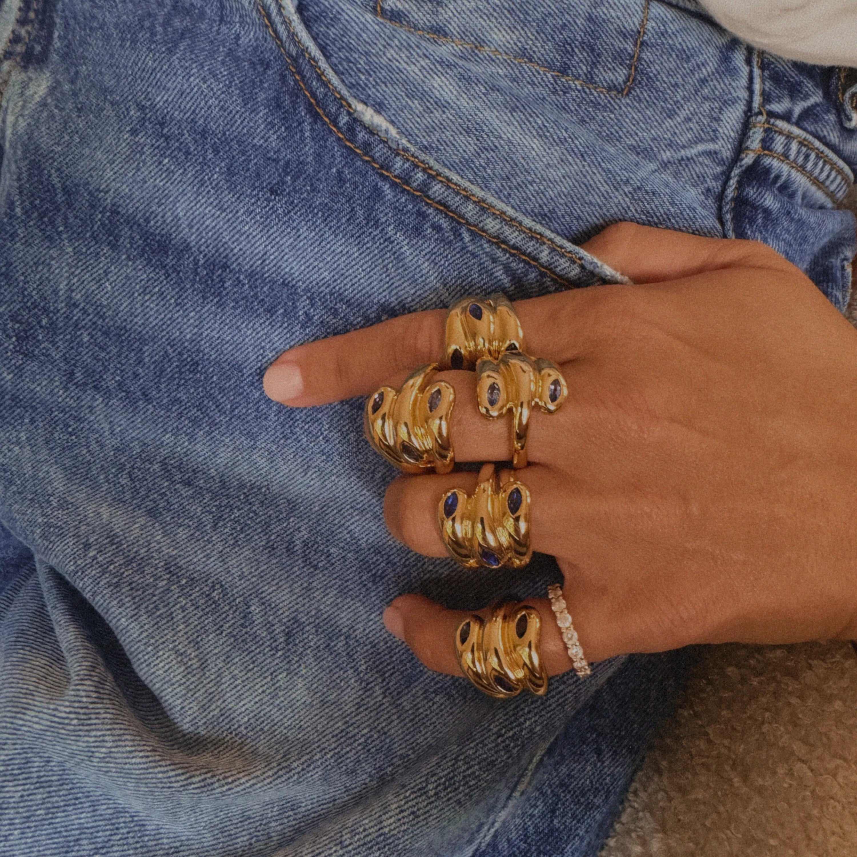 Moma's Eye Cosimo 2.0 Ring