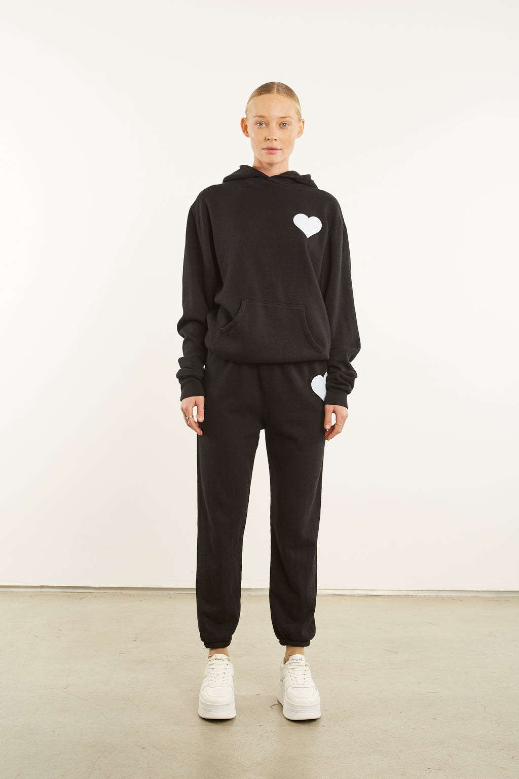 HEART SWEATPANTS