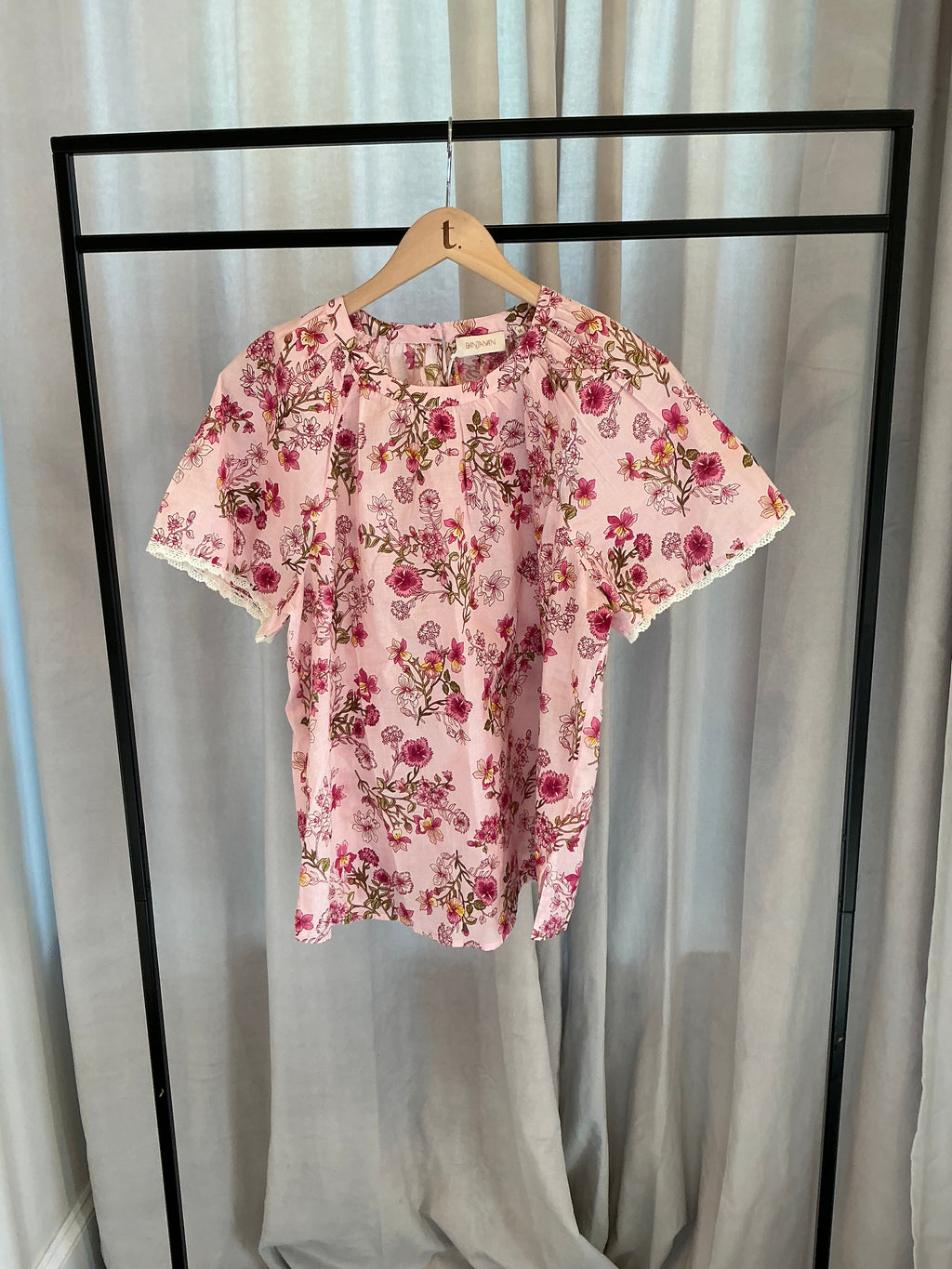 Banjanan Joyful Top