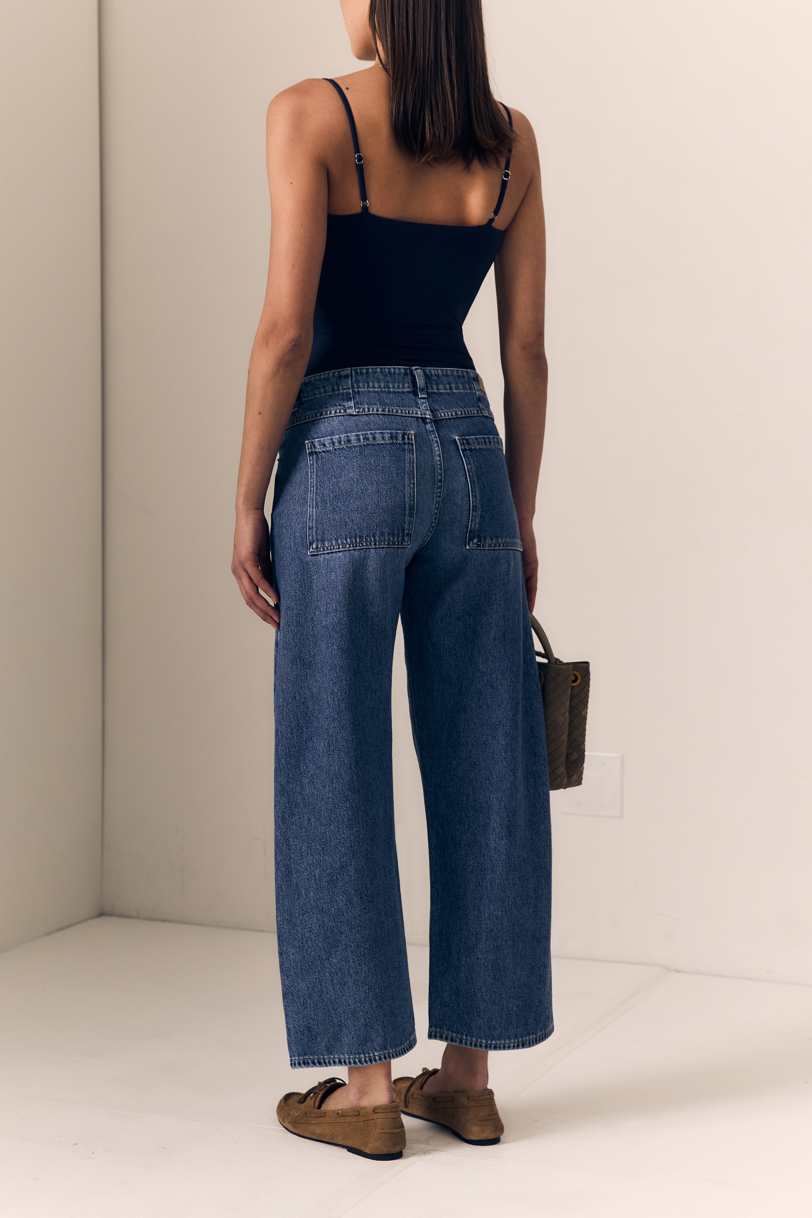 SELENA CROP- MID RISE