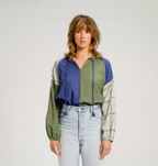 V de VINSTER Pushkar Blouse