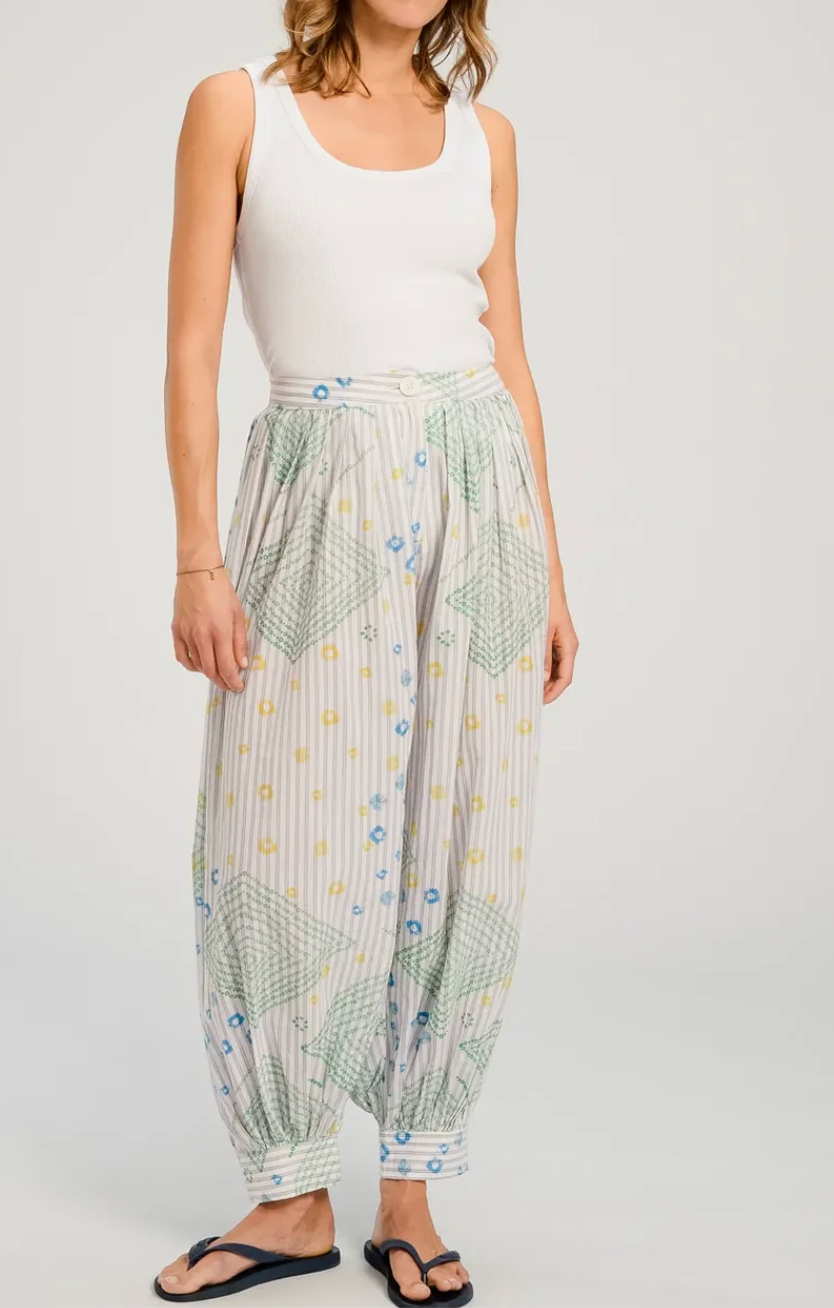 V de VINSTER Baya Harum Pant