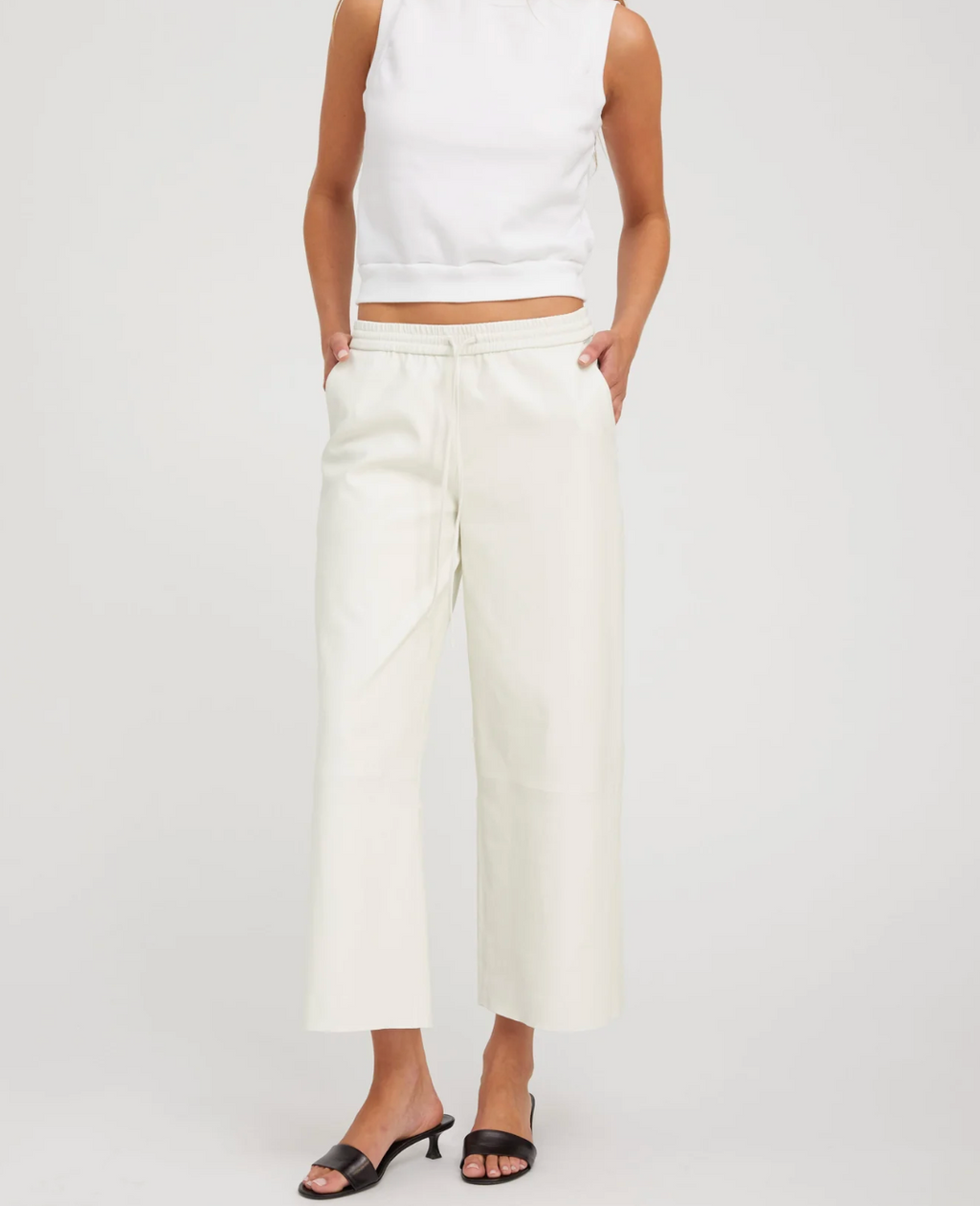 SPRWMN Cropped Baggy Pants