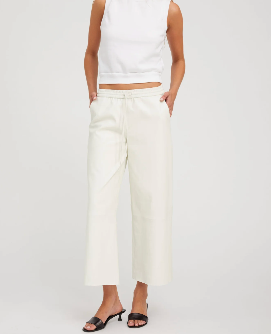 SPRWMN Cropped Baggy Pants