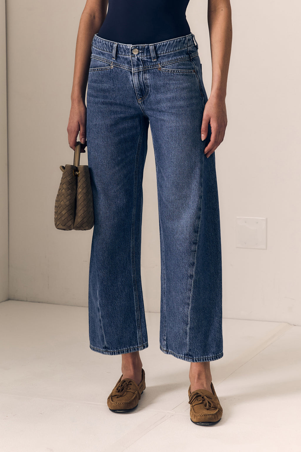 SELENA CROP- MID RISE